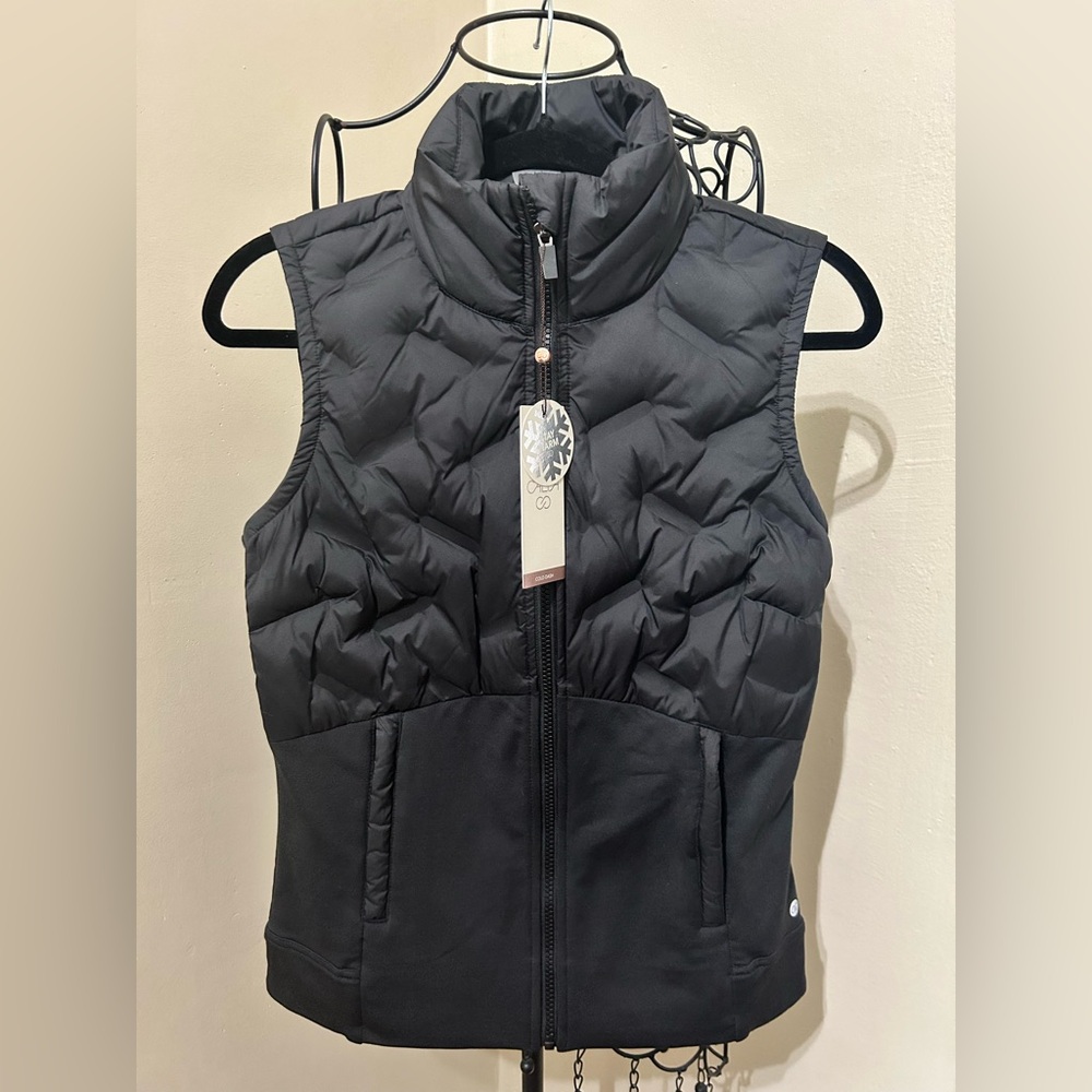 CALIA by Carrie Underwood Black Puffer Vest